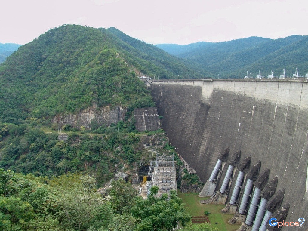 Bhumibol Dam