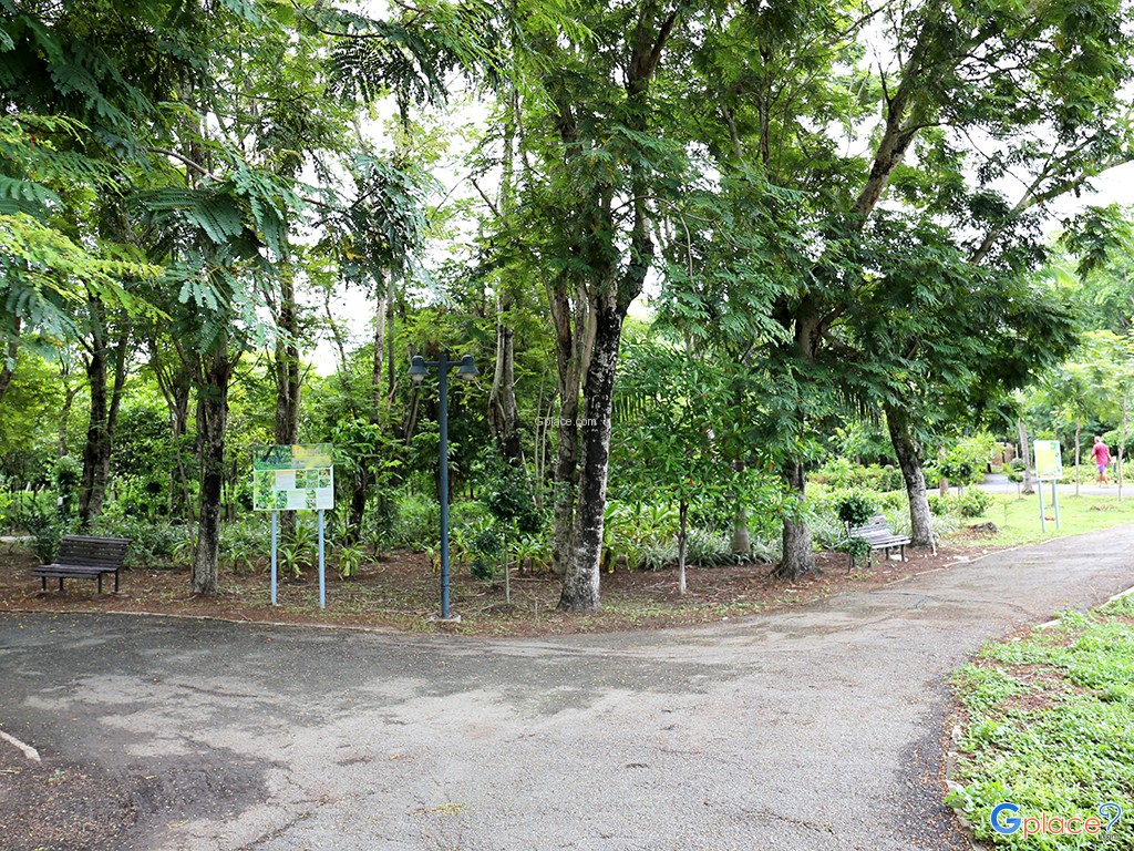 Si Nakhonkhueankhan 公园