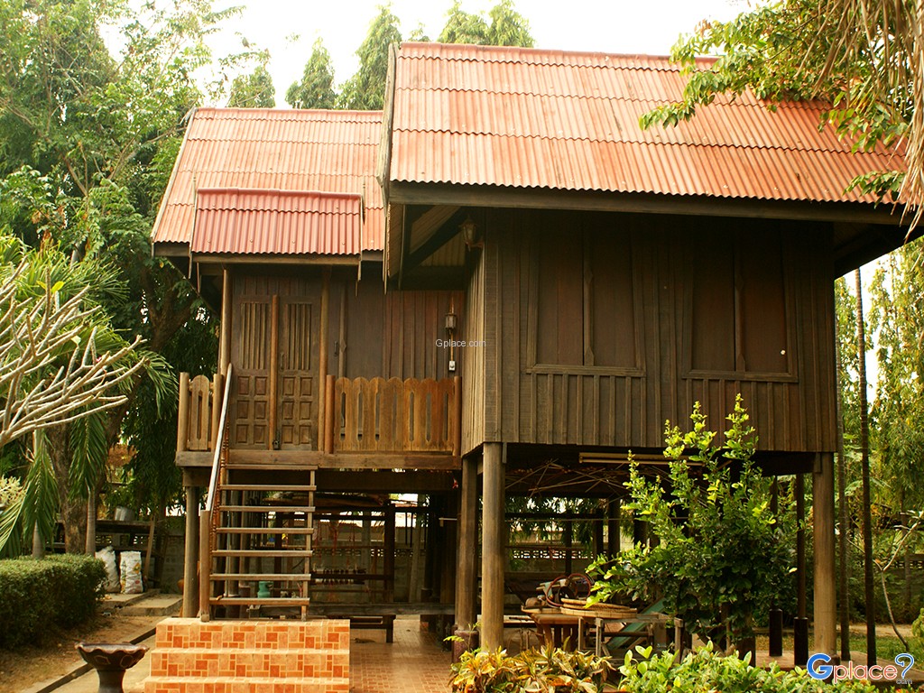 Sala Mai Thai