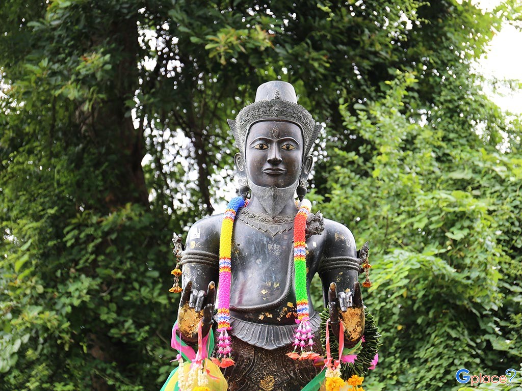 San Phra Isuan