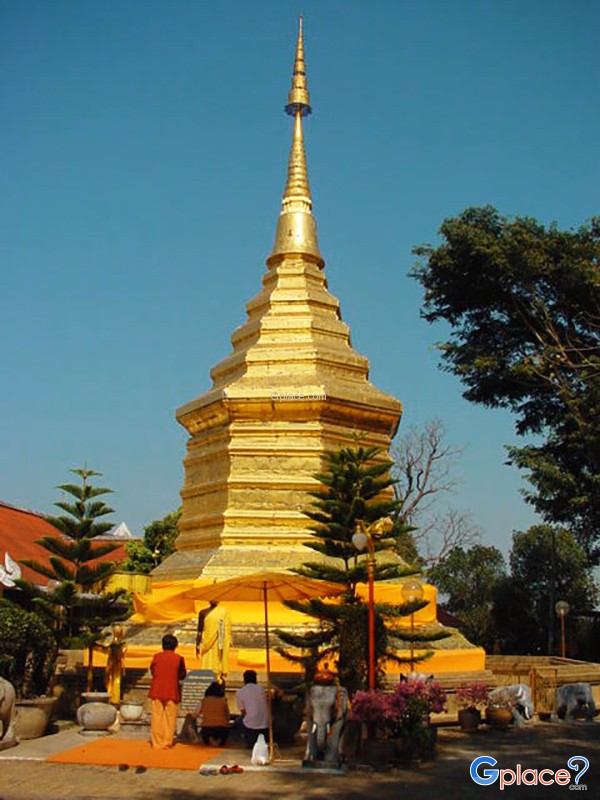 Wat Phra That Doi Thong