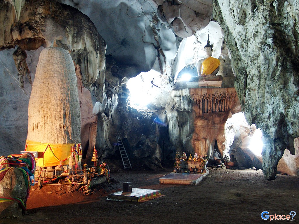 Mmuang On Cave