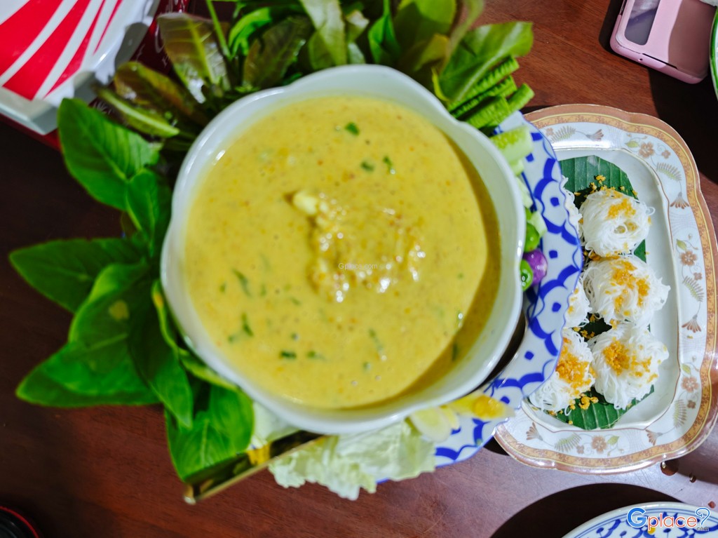 ครัวต้นฝน