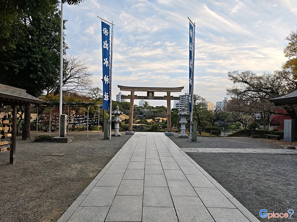 Izumi Shrine   Kumamoto