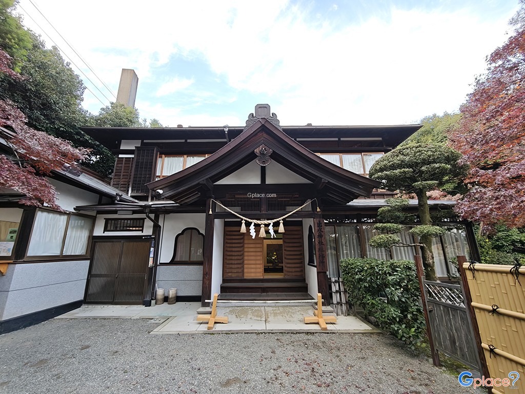 Izumi Shrine   Kumamoto