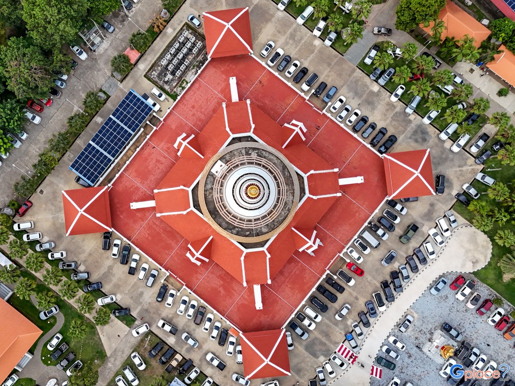 หอพระประวัติสมเด็จพระญาณสังวร สมเด็จพระสังฆราช สกลมหาสังฆปริณายก