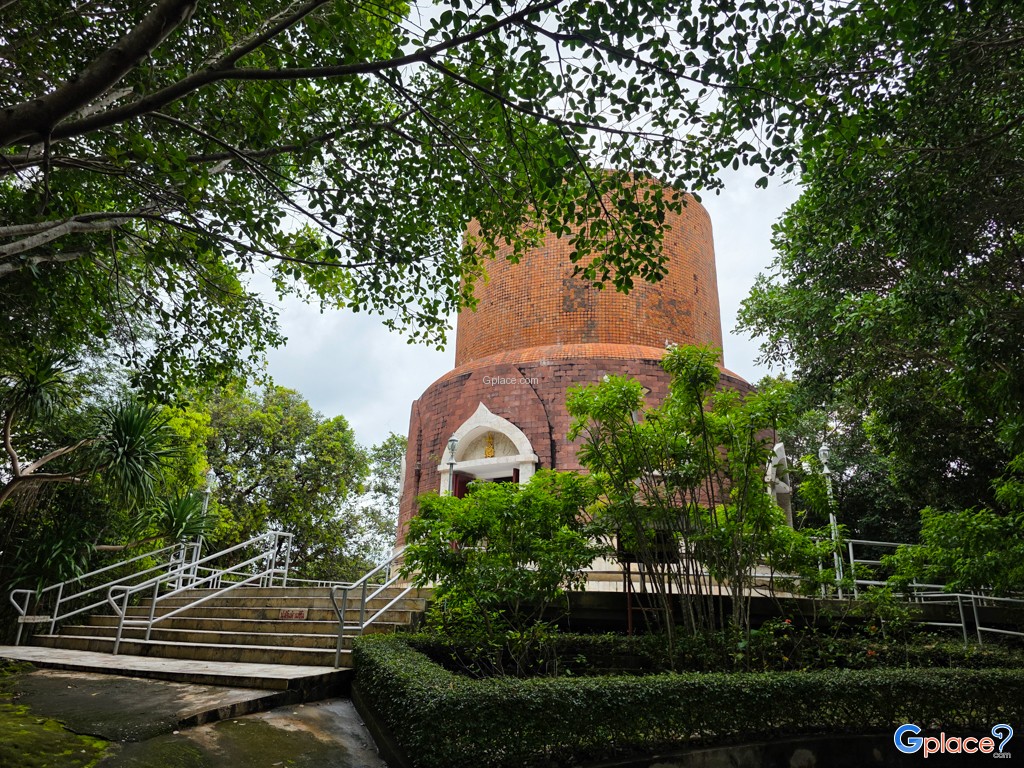 วัดถ้ำพวง และพิพิธภัณฑ์หลวงปู่วัน อุตตโม