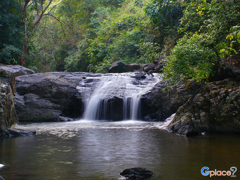 Pa La U Waterfall