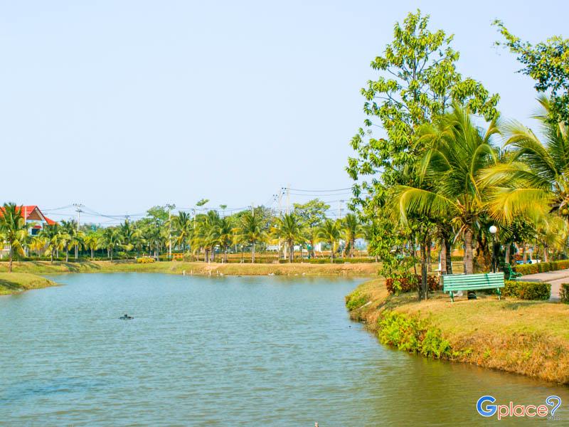 Phaya Thaen Public Park