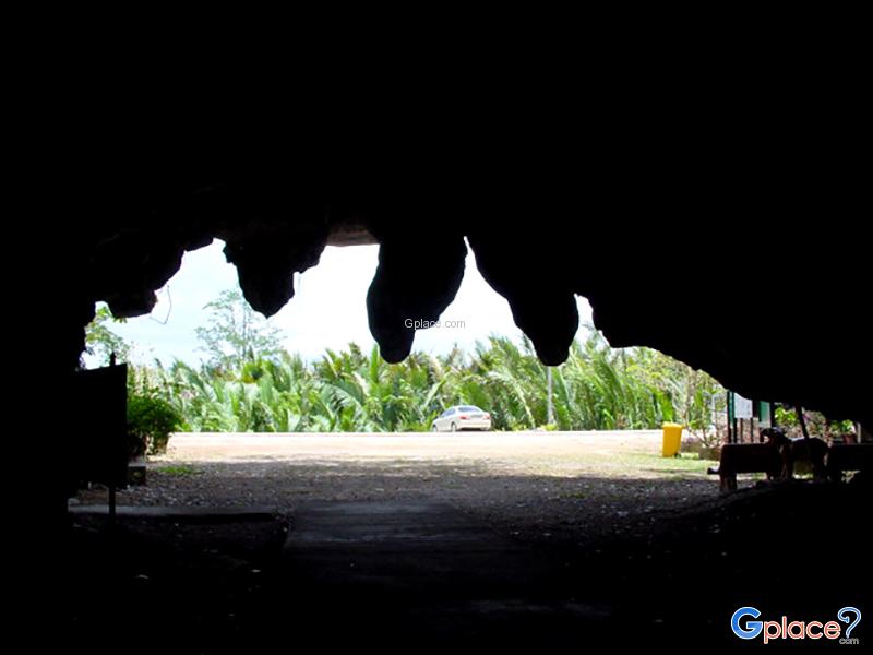 Phra Kayang Cave