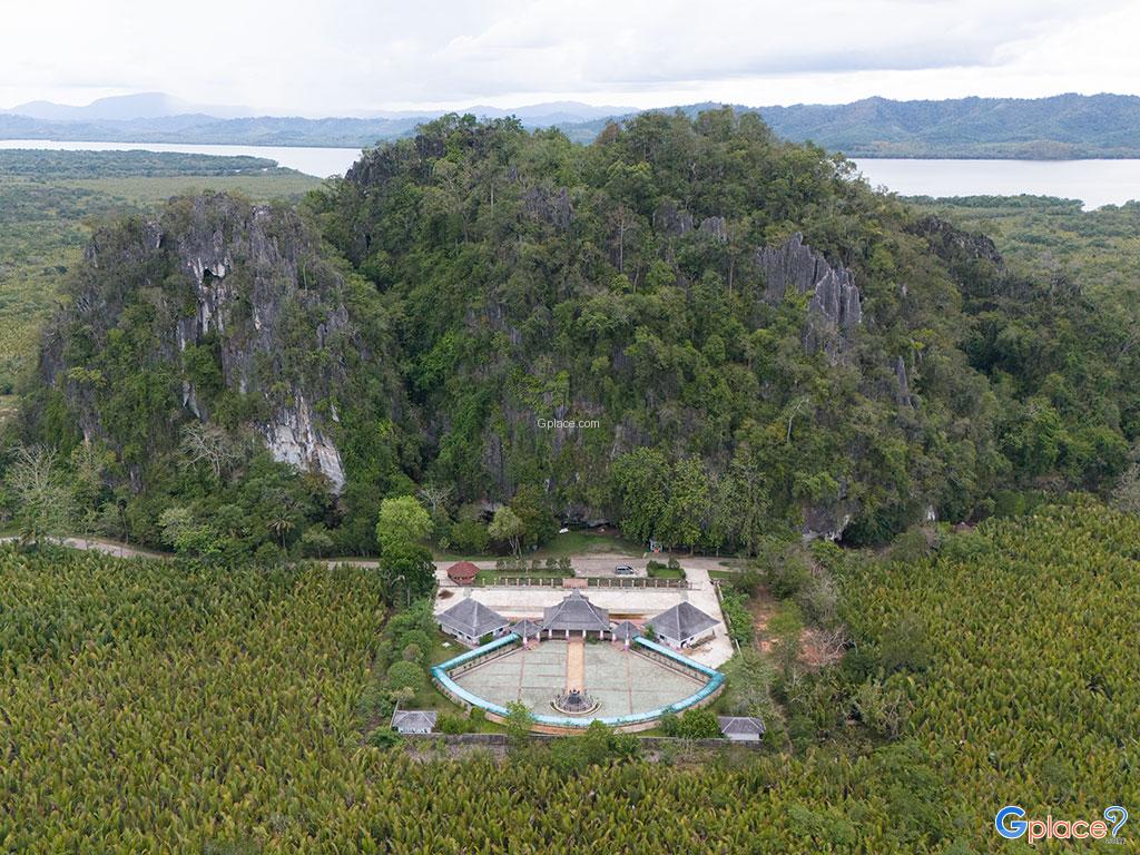 Tham Phra Khayang