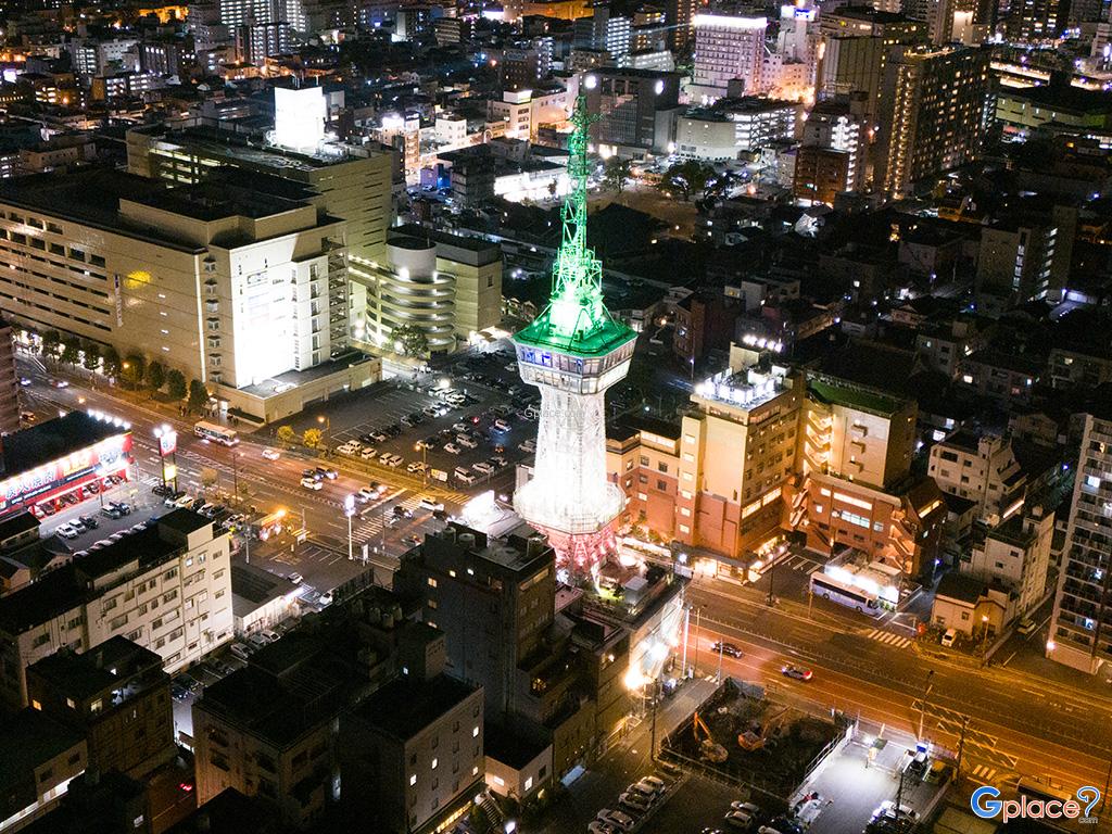 6 Brothers’ Towers in Japan