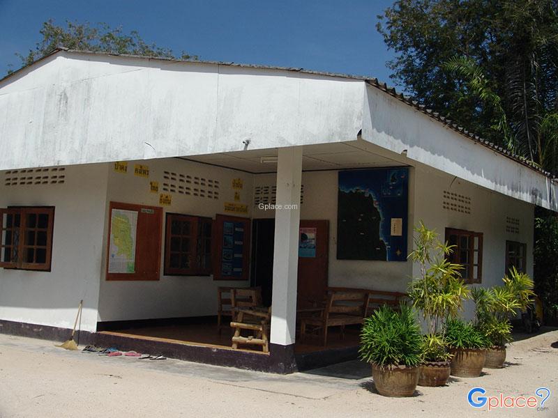 Khanom Beach and Mu Koh Thale Tai National Marine Park