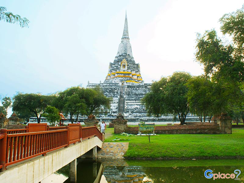 Wat Phukhao Thong