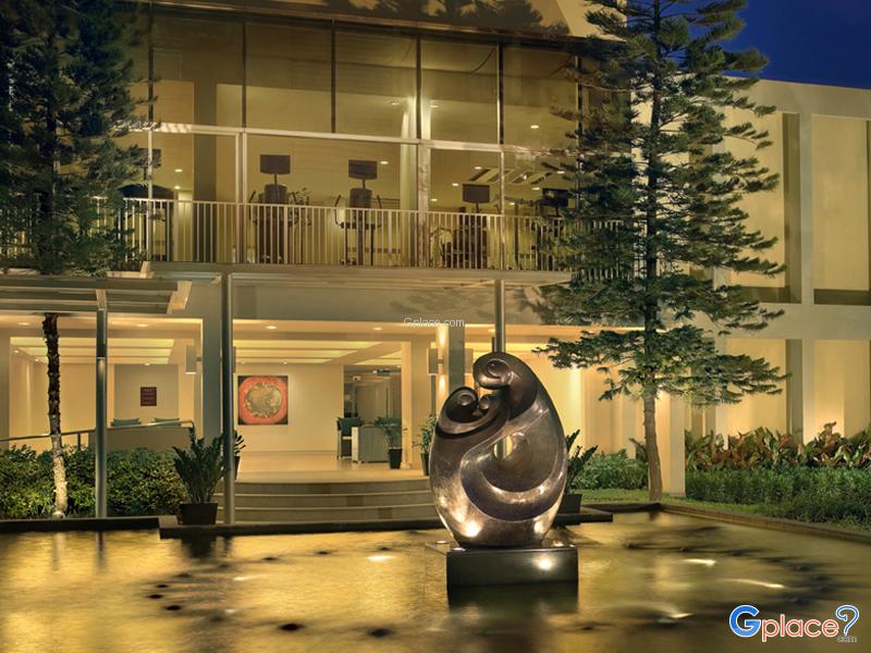 บางนาไพรด์ โฮเทล แอนด์ เรสซิเด้นท์