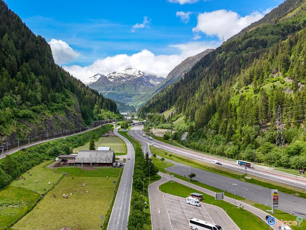 จุดแวะพักรถ ซาน ก็อตตาร์โด ฝั่งใต้