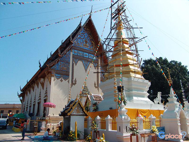 Wat Phra That Si Don Kham