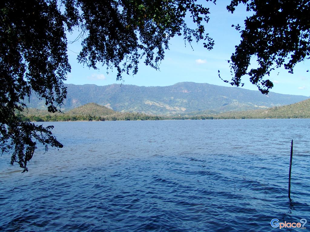 Huai Pa Daeng Reservoir
