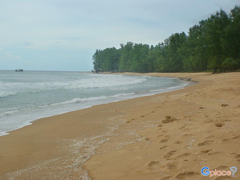 Nai Yang Beach