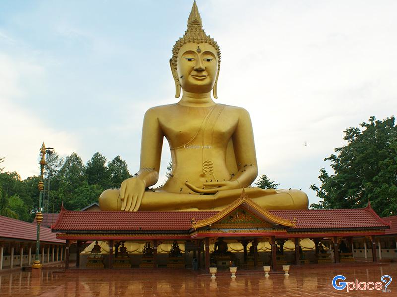 Buddha Ket Mongkhon Wat Thewaprasat