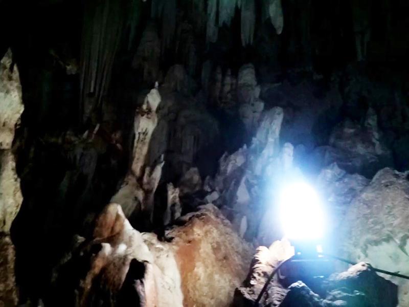 Dao Wa Dung Cave