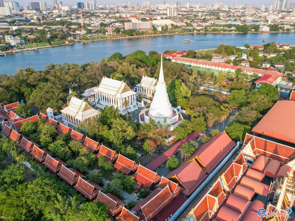 วัดเฉลิมพระเกียรติวรวิหาร