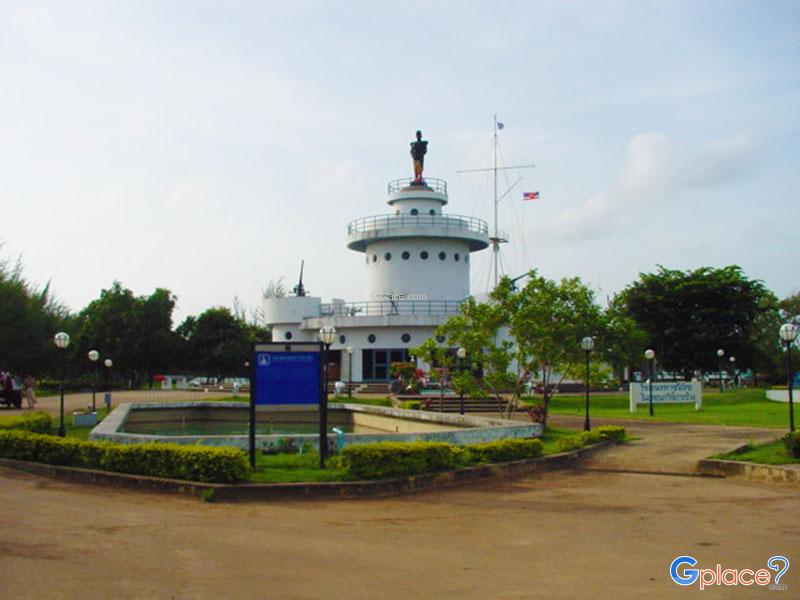 อนุสรณ์สถานยุทธนาวีที่เกาะช้าง