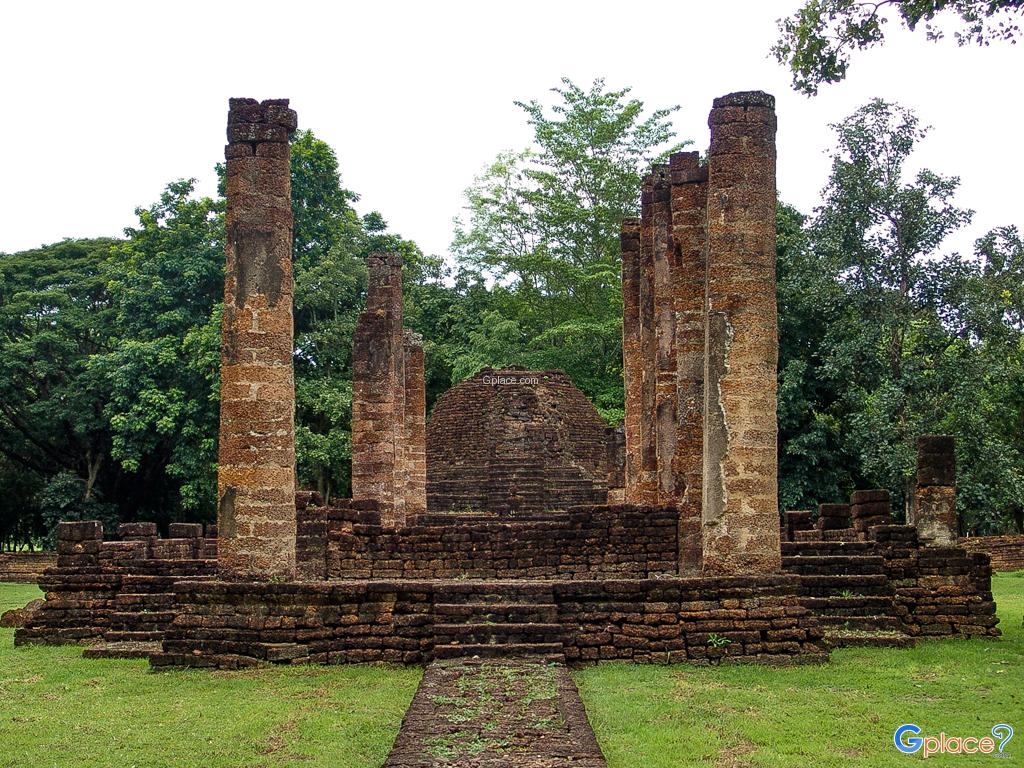 Wat Suan Kaeo Utthayan Yai