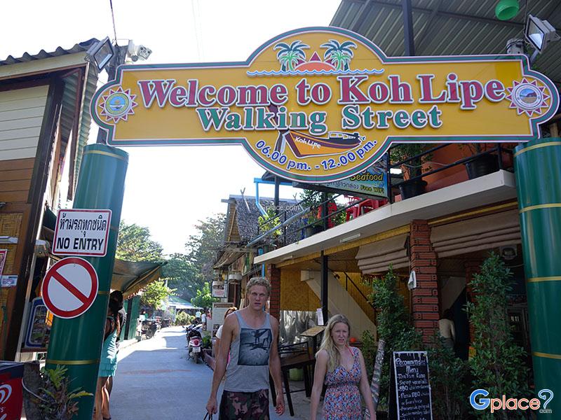 Koh Lipe Walking Street