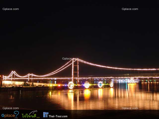 สะพานแขวนสมโภช กรุงรัตนโกสินทร์ 200 ปี