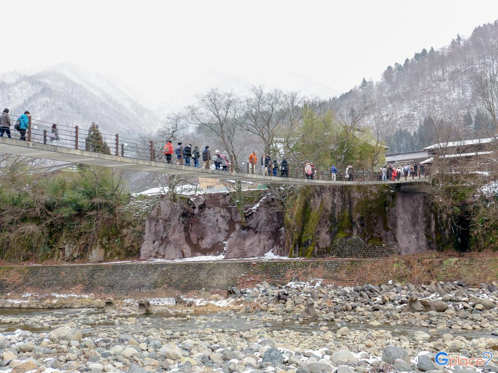 Ogimachi Suspension Bridge