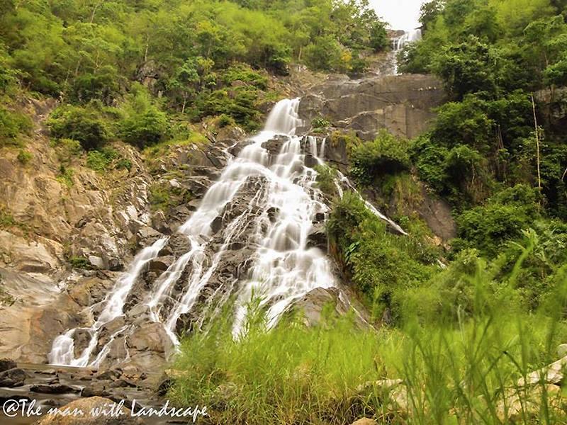 Tao Dam Waterfall