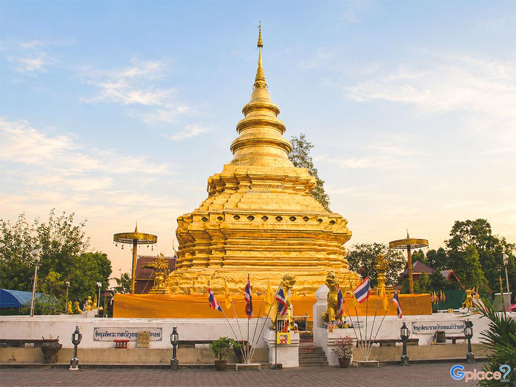 Phra That Si Chom Thong Worawihan Temple