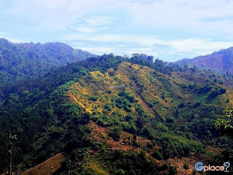 Taksin Maharat National Park