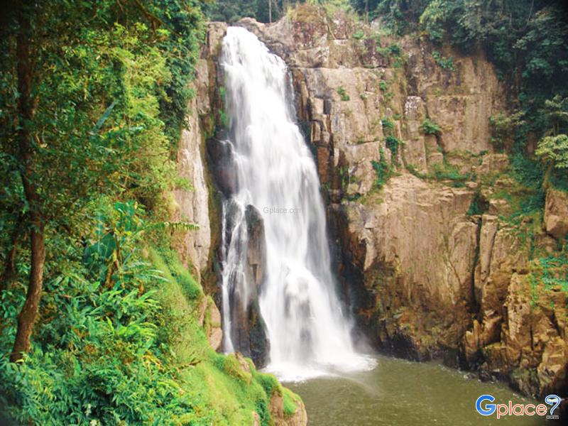 Heo Narok Waterfall