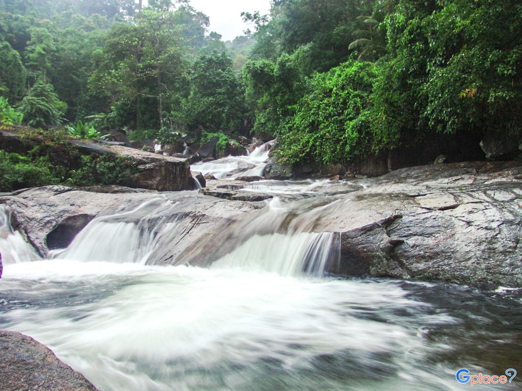 Ai Khiao Waterfall