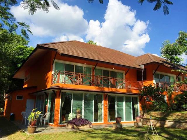 ก้อง การ์เด้น