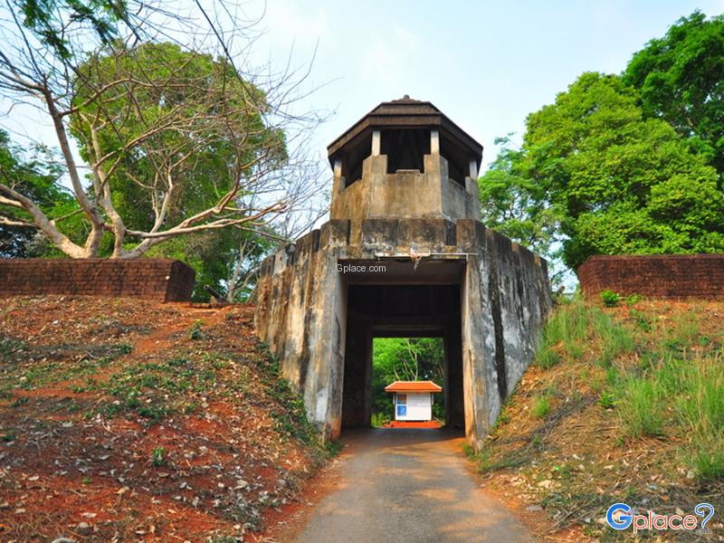 Noen Wong Fort