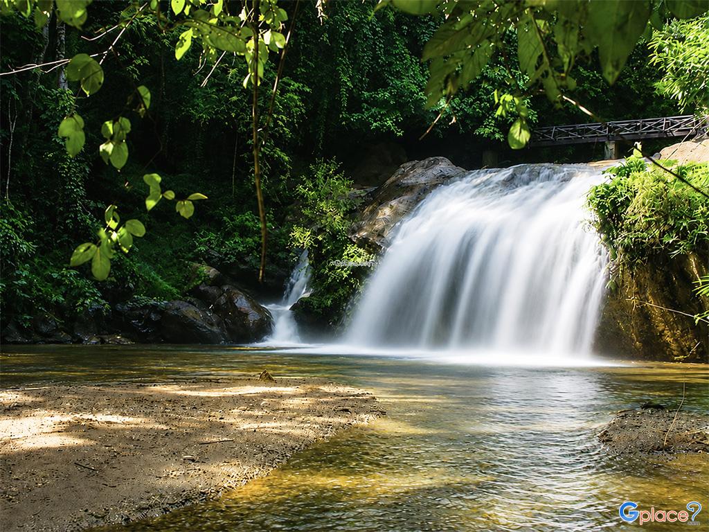 Mae Sa Waterfall